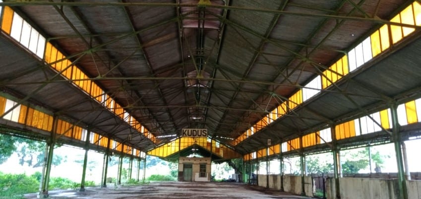 Gambar 4. Interior stasiun. (Dok. HIMA/Rama Arbi Armanda Pratama).
